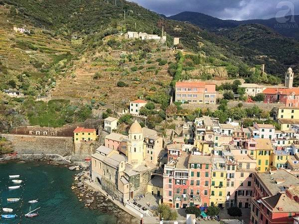 den-cinque-terre-cham-tay-vao-giac-mo-mang-mau-co-tich-cua-nuoc-y-ivivu-17