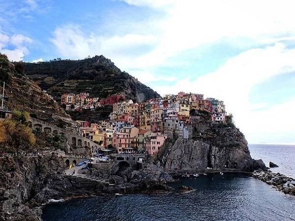 den-cinque-terre-cham-tay-vao-giac-mo-mang-mau-co-tich-cua-nuoc-y-ivivu-8