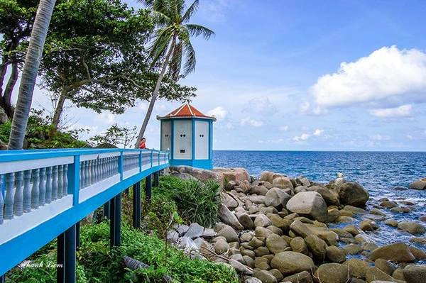 Một góc Thánh thất Cao Đài. Một góc Thánh thất Cao Đài.