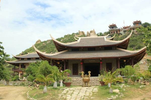 Cà Ná, đầm Nại, biển Ninh Chữ, vịnh Vĩnh Hy, tháp chàm, đồi cát Nam Cương ninhthuan-ivivu-7
