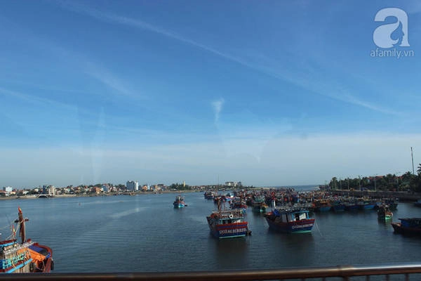 Dòng Nhật Lệ hiền hòa. Dòng Nhật Lệ hiền hòa.