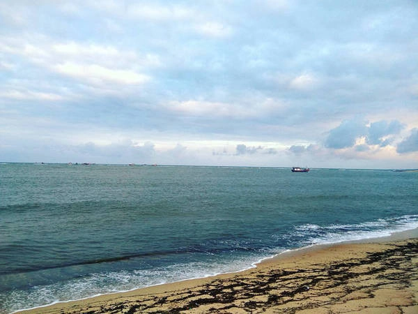 Biển Bảo Ninh. - thuy.ng.thuy Biển Bảo Ninh. - thuy.ng.thuy