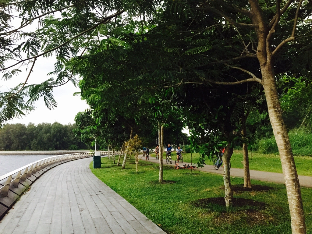 Tuy là đất nước phát triển nhưng Singapore vẫn giữ được những nét bình yên trong lòng thành phố. Tuy là đất nước phát triển nhưng Singapore vẫn giữ được những nét bình yên trong lòng thành phố.