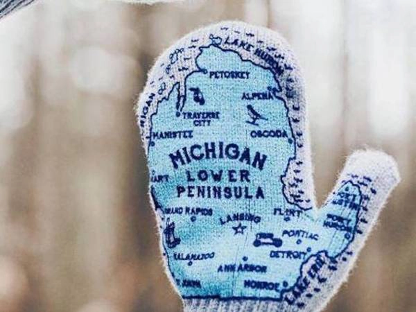 Tiểu bang Michigan của Mỹ được mệnh danh là "tiểu bang găng tay" không chỉ vì hình dáng của nó, mà còn vì sản phẩm đáng yêu này.