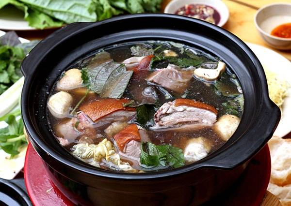 dia-chi-cuoi-tuan-ba-quan-lau-noi-tieng-nhat-sai-gon-ivivu-2