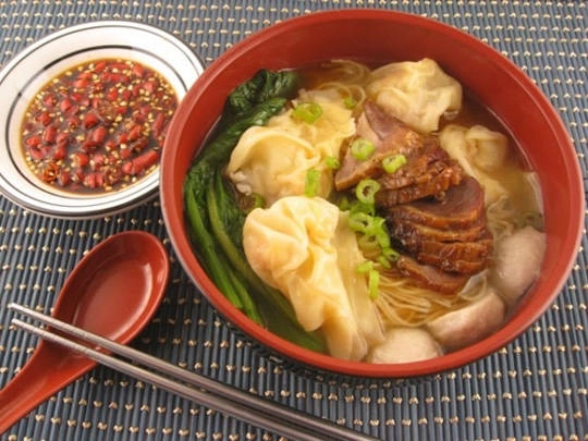 Ẩm thực Penang Malaysia - wonton mee - iVIVU.com