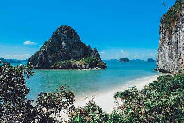 Ảnh: Dragon Eye Island Ảnh: Dragon Eye Island