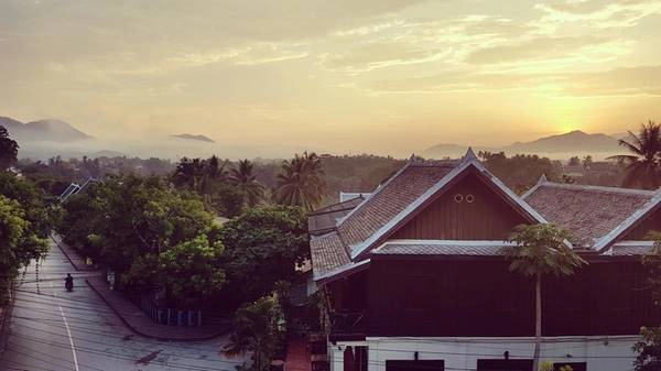 dieu-can-biet-khi-den-thanh-pho-di-san-luang-prabang-ivivu-8