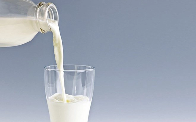 Sau phẫu thuật ung thư gan người bệnh nên uống sữa gì?