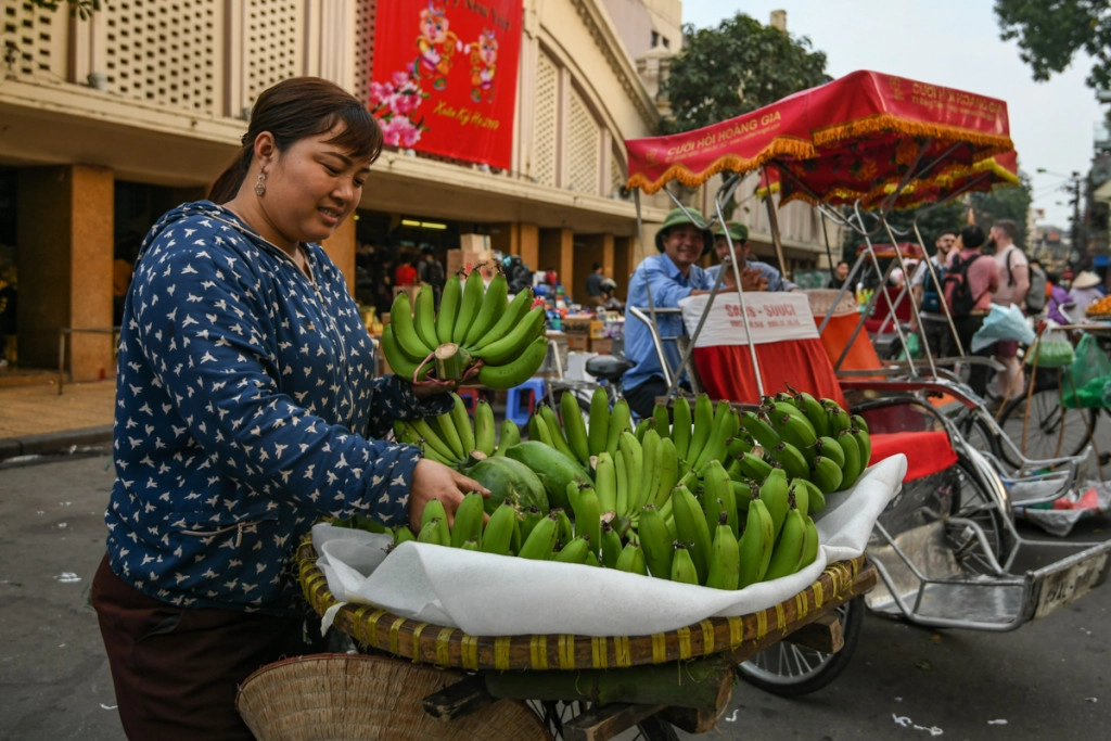 Cuộc sống đời thường của người dân luôn thu hút sự quan tâm của du khách quốc tế khi đến Việt Nam. Ảnh: Kiều Dương.