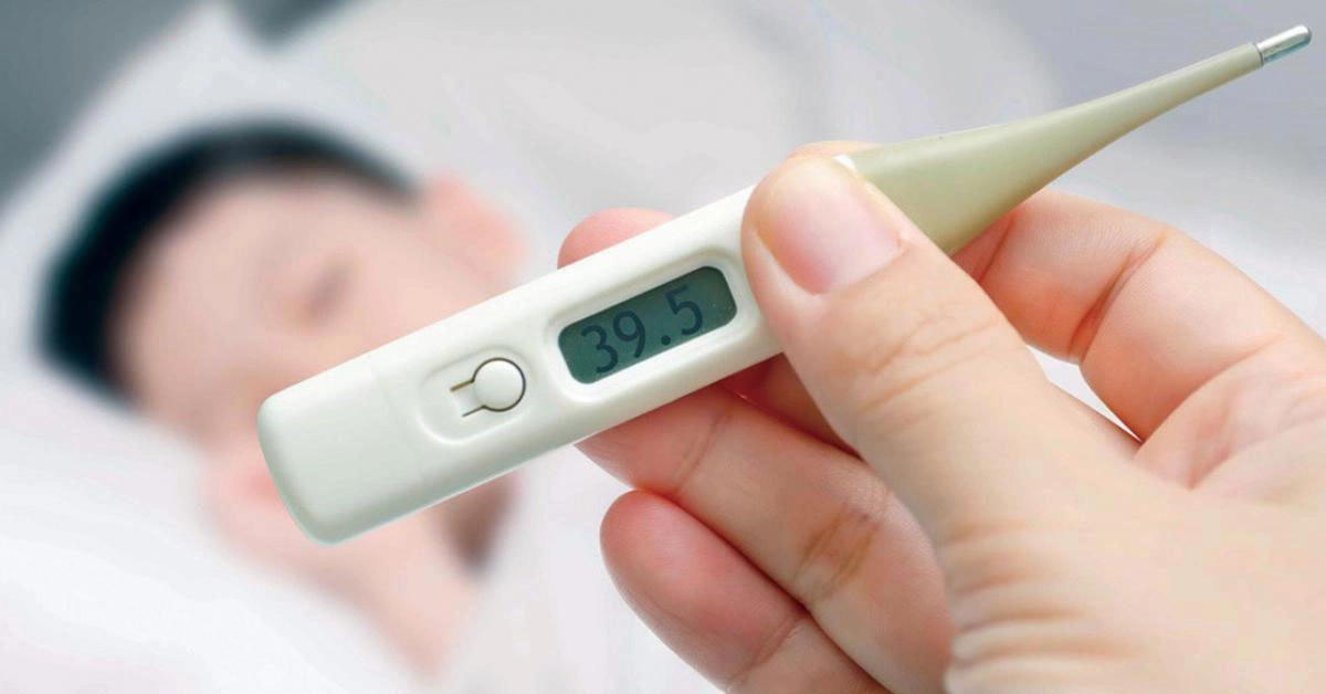 Sốt cao ≥ 39 độ C