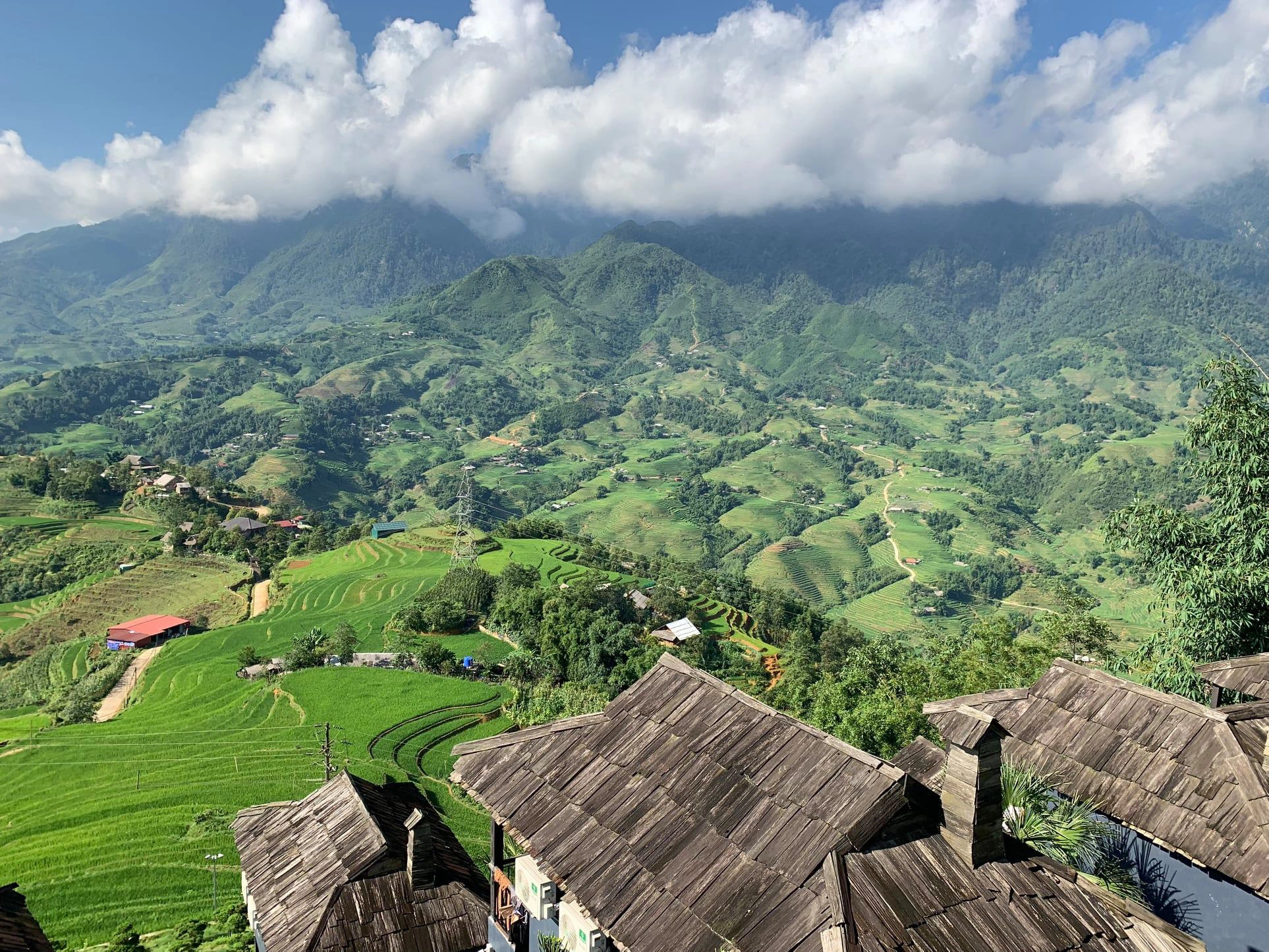 The-Mong-Village-Sapa-ivivu-9