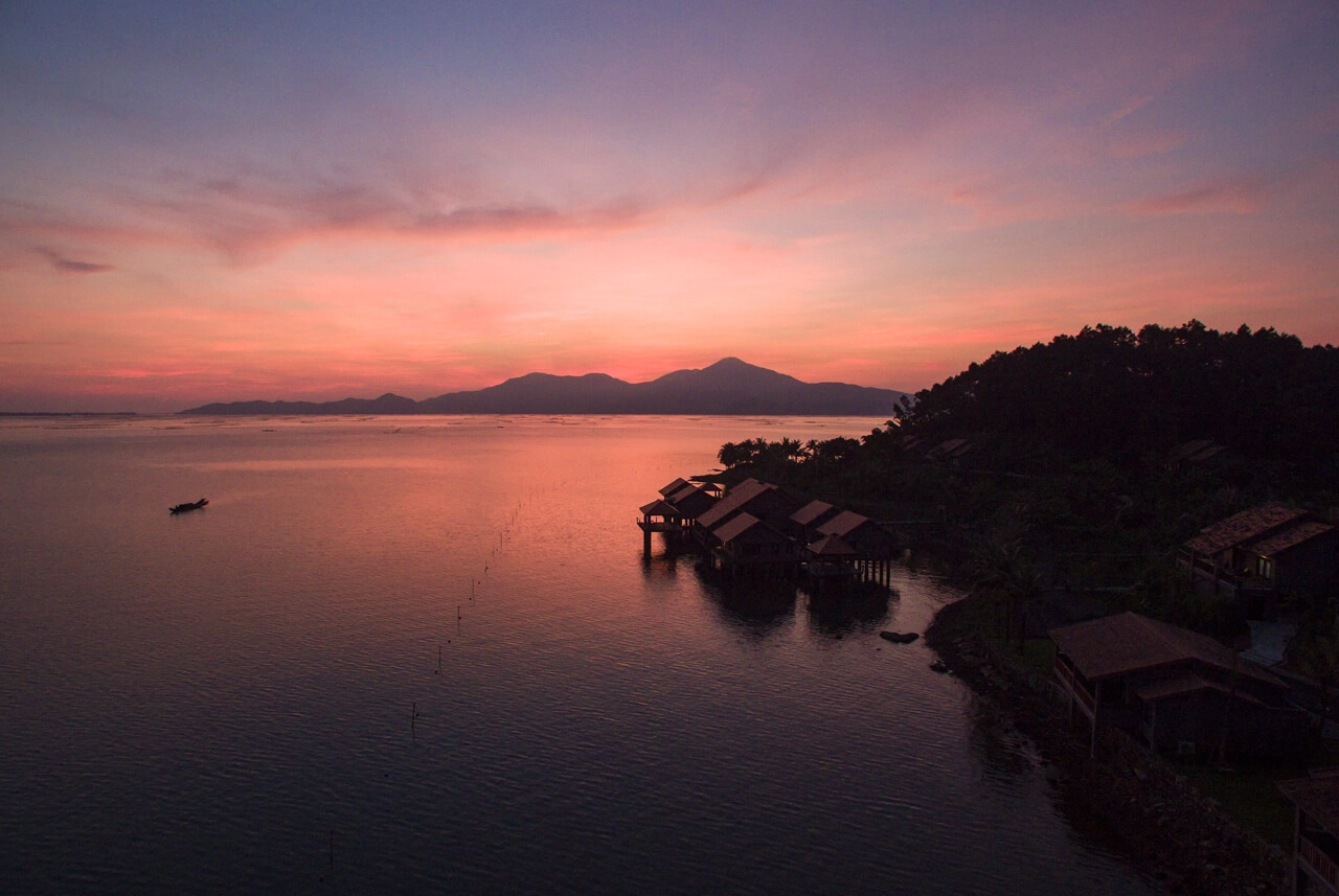 Vedana-Lagoon-Resort-Spa-Hue-ivivu-9