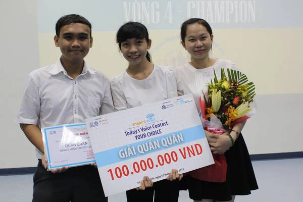 Nhóm sinh viên trường Đại học Ngoại Thương cơ sở 2 đã xuất sắc giành chiến thắng cuộc thi Today’s Voice Contest. Nhóm sinh viên trường Đại học Ngoại Thương cơ sở 2 đã xuất sắc giành chiến thắng cuộc thi Today’s Voice Contest.