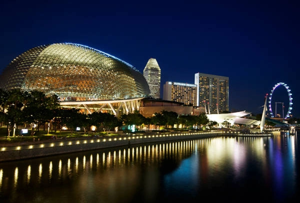 du-khach-cham-diem-11-noi-chup-anh-dep-o-singapore-ivivu-8