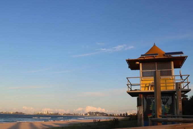 du-khach-viet-chia-se-3-diem-vui-choi-o-thanh-pho-bien-gold-coast-australia-ivivu-3