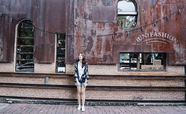Ảnh:Ploy Patthicha