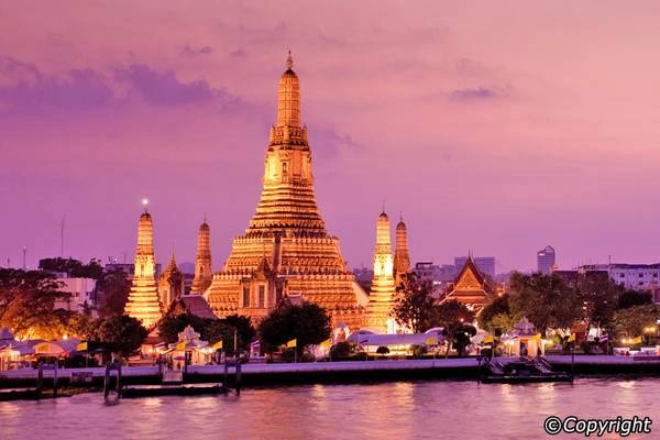 Chùa Wat Arun là một điểm đến mang tính biểu tượng của Thái Lan. Ảnh: Bangkok.com