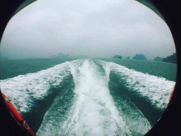 Trên tàu ra đảo Cô Tô. Trên tàu ra đảo Cô Tô.