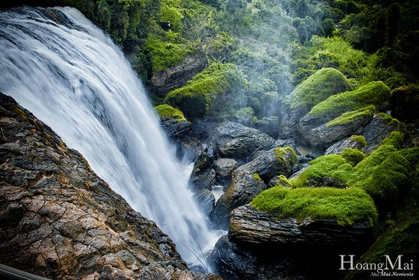 Thác Voi. Ảnh: Hoang Mai