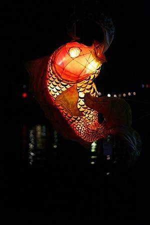 con-duong-ruc-ro-den-long-ky-luc-tai-asia-park-da-nang-ivivu-6