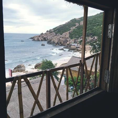Tầm nhìn tuyệt đẹp từ phòng nghỉ của khách sạn.