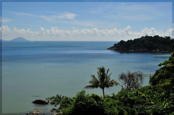 Đảo Hải Tặc nơi lưu luyến bước chân người qua. Ảnh: Hovinhthang/ vnphoto.net