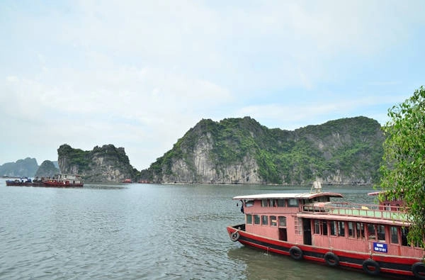 du-lich-dao-mat-rong-ngoc-vung-cung-nhom-ban-ivivu-4