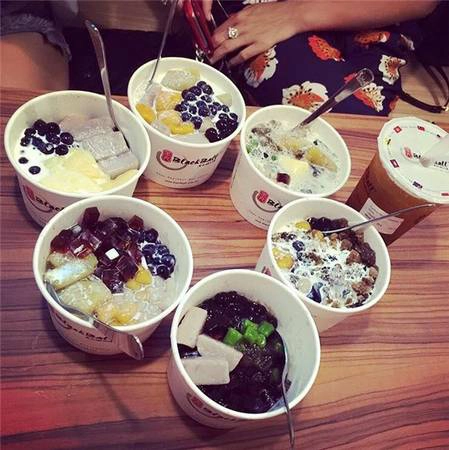 Bạn có thể đến quán Blackball tại Quang Trung để thưởng thức món ăn hấp dẫn này. (Nguồn: Internet)