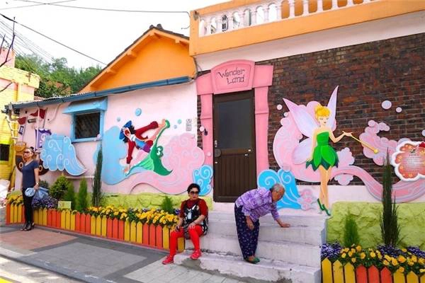 Mở đầu cho Con đường của Dorothy là câu chuyện về cậu bé Peter Pan. (Ảnh: Trip Zilla) Mở đầu cho Con đường của Dorothy là câu chuyện về cậu bé Peter Pan. (Ảnh: Trip Zilla)