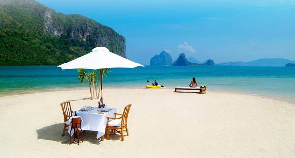Palawan, Philippines: Palawan là một đảo nằm ở phía Tây Nam Philippines, nơi đây nổi tiếng với làn nước trong xanh, các vách đá dựng đứng, hang động kỳ bí, đầm phá trong xanh và những khu rừng rậm xanh mướt nổi lên giữa đại dương. Ảnh: cooltribe.it Palawan, Philippines: Palawan là một đảo nằm ở phía Tây Nam Philippines, nơi đây nổi tiếng với làn nước trong xanh, các vách đá dựng đứng, hang động kỳ bí, đầm phá trong xanh và những khu rừng rậm xanh mướt nổi lên giữa đại dương. Ảnh: cooltribe.it