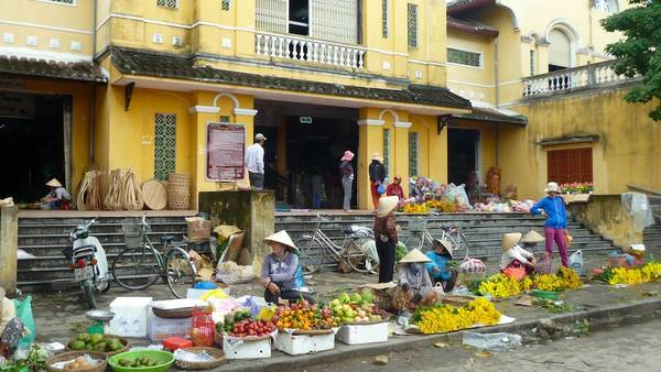 Chợ ở Hội An