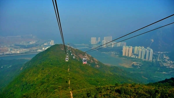 Du lich Hong Kong - Đi cáp treo lên Ngong Ping 360 