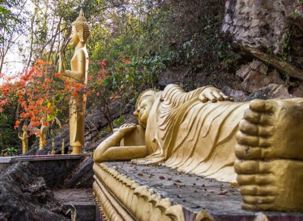 Du lich Lao an tuong voi  thanh pho hoang hon Luang Prabang ivivu 6