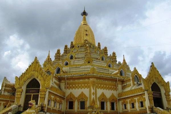 Du lịch Myanmar - Chùa dát vàng ở Bagan - iVIVU.com