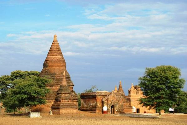 Du lịch Myanmar - Đền chùa Bagan 4 - iVIVU.com