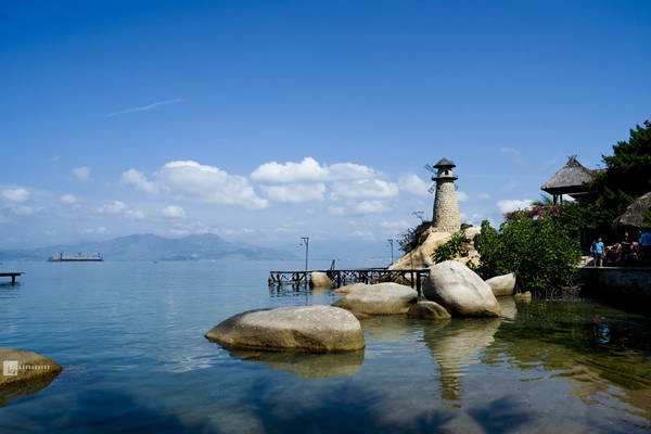Bình Lập. Ảnh: ST