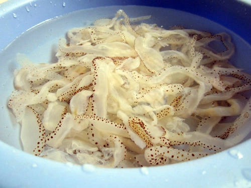 bun-sua-nha-trang-mon-an-mang-dam-huong-vi-bien-ivivu-1