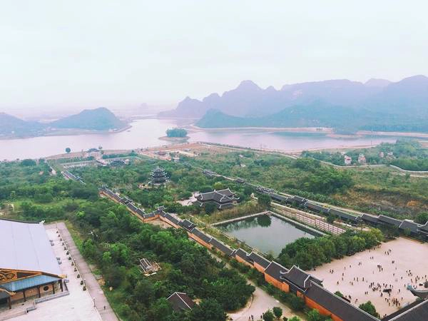 Chùa Bái Đính nhìn từ trên cao. Ảnh: laibaohien/instagram Chùa Bái Đính nhìn từ trên cao. Ảnh: laibaohien/instagram