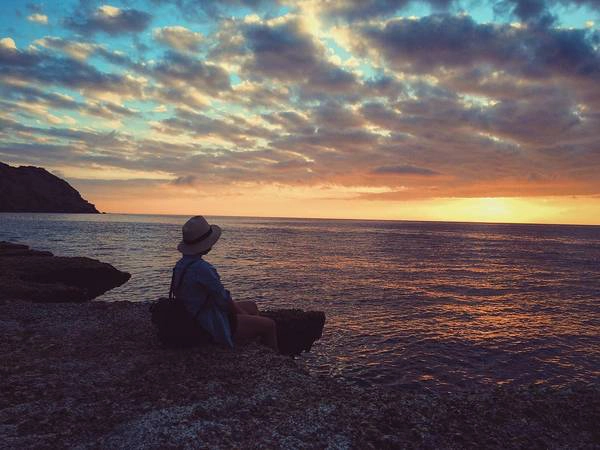 Hang Rái trong ánh hoàng hôn. Ảnh: tieulinh93/instagram Hang Rái trong ánh hoàng hôn. Ảnh: tieulinh93/instagram