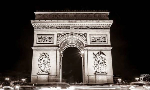 Khải Hoàn Môn - một trong những kiến trúc nổi tiếng của Paris 