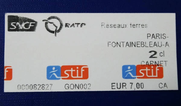 Vé xe lửa đi Fontainebleau