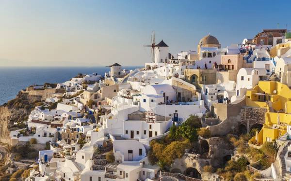 2. Santorini, Hy Lạp