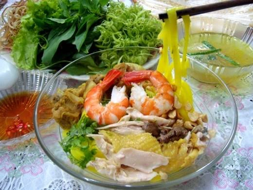 Mì Quảng Quảng Ngãi đủ màu sắc hấp dẫn. (Nguồn: Internet) Mì Quảng Quảng Ngãi đủ màu sắc hấp dẫn. (Nguồn: Internet)