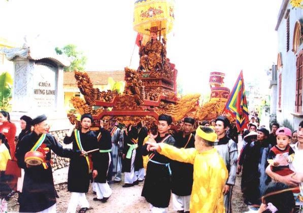 Lễ hội Đại kỳ phúc đình Hưng Học. Ảnh: Báo Quảng Ninh.