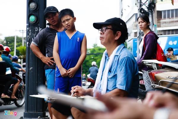 Nhóm ký họa "Đô thị Việt Nam" có từ hơn một năm nay, do một số kiến trúc sư phát triển. Họ đang sợ quá trình đô thị hoá sẽ xoá dần những công trình có giá trị về văn hoá, giáo dục, kiến trúc.. hay những không gian, cảnh quan khác. Nhóm đã tham gia vào sân chơi quốc tế như ký hoạ thành cổ Penang (Malaysia) 2014 và đóng góp vào quá trình bảo tồn các giá trị phi vật thể. Nhóm ký họa "Đô thị Việt Nam" có từ hơn một năm nay, do một số kiến trúc sư phát triển. Họ đang sợ quá trình đô thị hoá sẽ xoá dần những công trình có giá trị về văn hoá, giáo dục, kiến trúc.. hay những không gian, cảnh quan khác. Nhóm đã tham gia vào sân chơi quốc tế như ký hoạ thành cổ Penang (Malaysia) 2014 và đóng góp vào quá trình bảo tồn các giá trị phi vật thể.