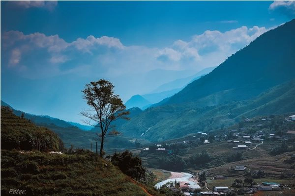 Trên đường đi vào Tả Van, cảnh đẹp khiến ai cũng phải trầm trồ