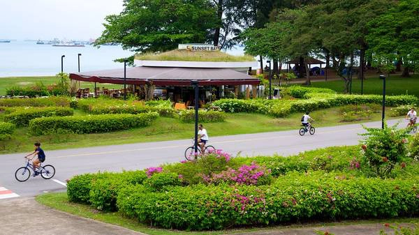 Singapore có rất nhiều công viên xanh-sạch-đẹp. Ảnh: Expedia.com
