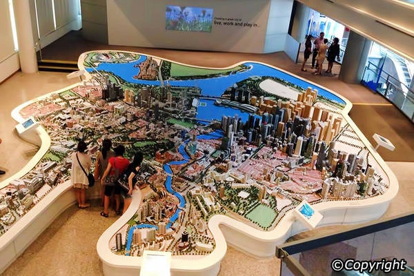 Singapore City Gallery trưng bày các mô hình kiến trúc chi tiết và tinh tế, tái hiện các điểm tham quan quen thuộc của Singapore. Ảnh: Singapore-guide.com Singapore City Gallery trưng bày các mô hình kiến trúc chi tiết và tinh tế, tái hiện các điểm tham quan quen thuộc của Singapore. Ảnh: Singapore-guide.com