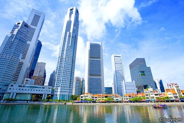 Nhắc đến điểm vui chơi, giải trí ở Singapore thì chắc chắn không thể thiếu được Boat Quay. Ảnh: Singapore-guide.com Nhắc đến điểm vui chơi, giải trí ở Singapore thì chắc chắn không thể thiếu được Boat Quay. Ảnh: Singapore-guide.com